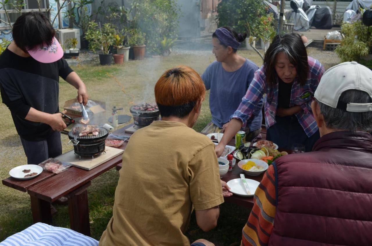 本部 伊萨旅馆酒店 外观 照片