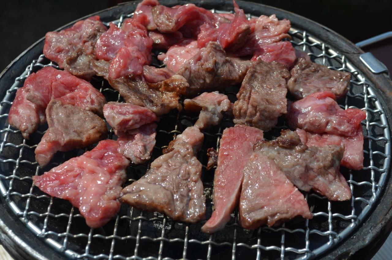 本部 伊萨旅馆酒店 外观 照片