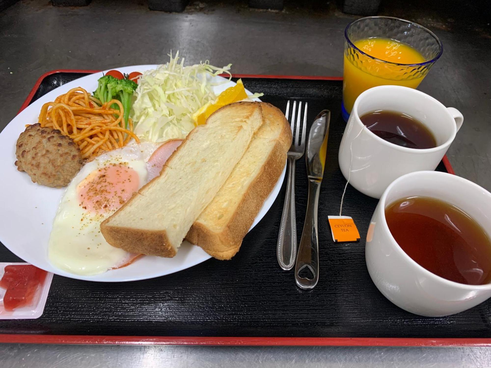 本部 伊萨旅馆酒店 外观 照片