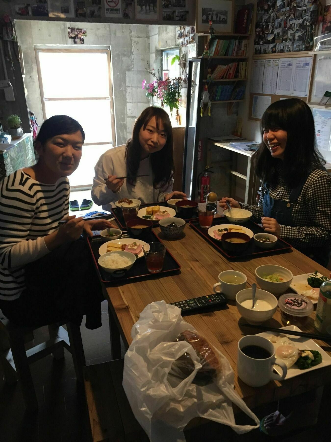 本部 伊萨旅馆酒店 外观 照片